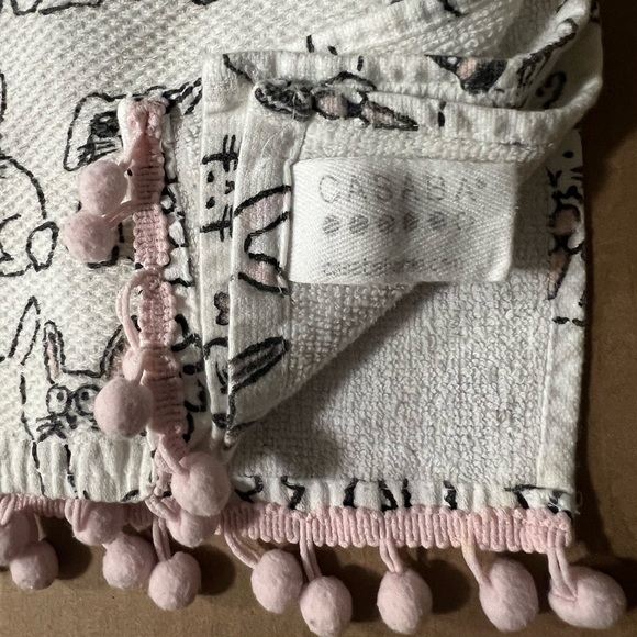 CASABA Bunny With Pink Pom-Poms Kitchen Towels (Set Of 2) - Picture 4 of 9